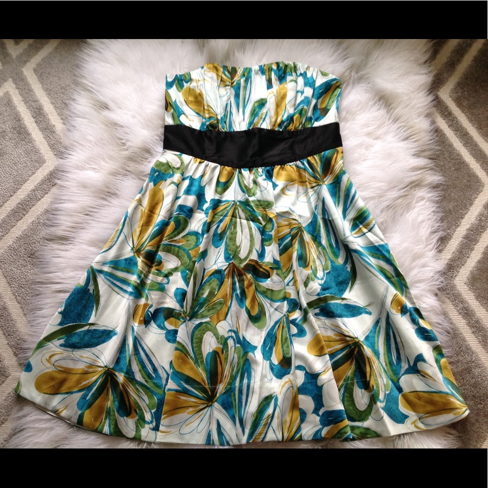 NWT Floral Strapless Dress by The Limited. Size 10